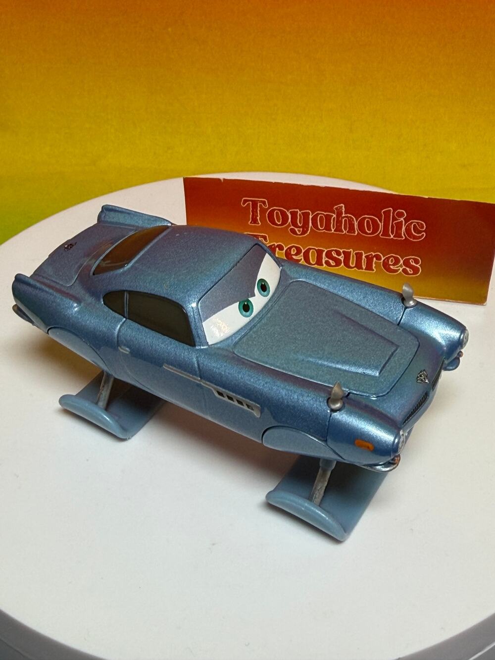 Disney Pixar Cars Hydrofoil Finn McMissile Diecast